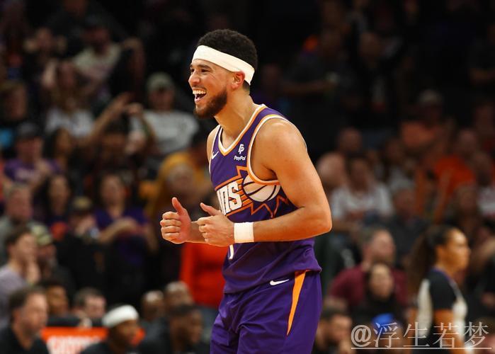 布克独得39分无力救主 太阳123-133负雄鹿吞下4连败 布克独得39分无力救主 太阳123-133负雄鹿吞下4连败