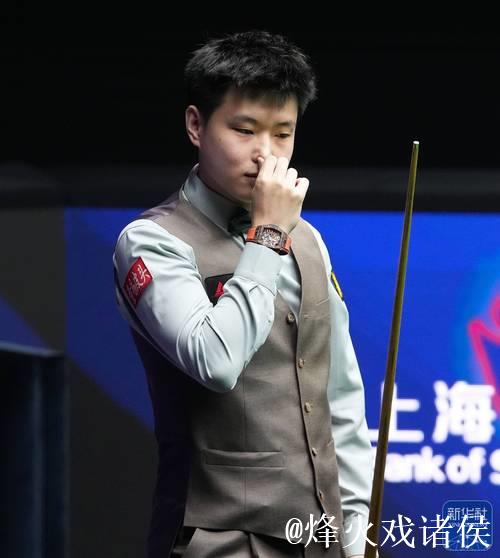 斯诺克上海大师赛:赵心童6-2获胜 下轮迎战丁俊晖 斯诺克上海大师赛:赵心童6-2获胜 下轮迎战丁俊晖